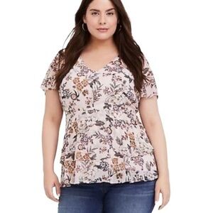 Torrid Blush Floral Chiffon Tiered Babydoll Top